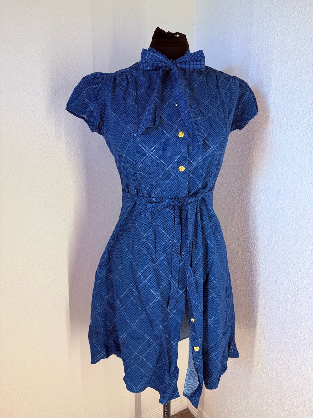Pinup Tie-Neck Blue Short Sleeve Mini Dress with Belt